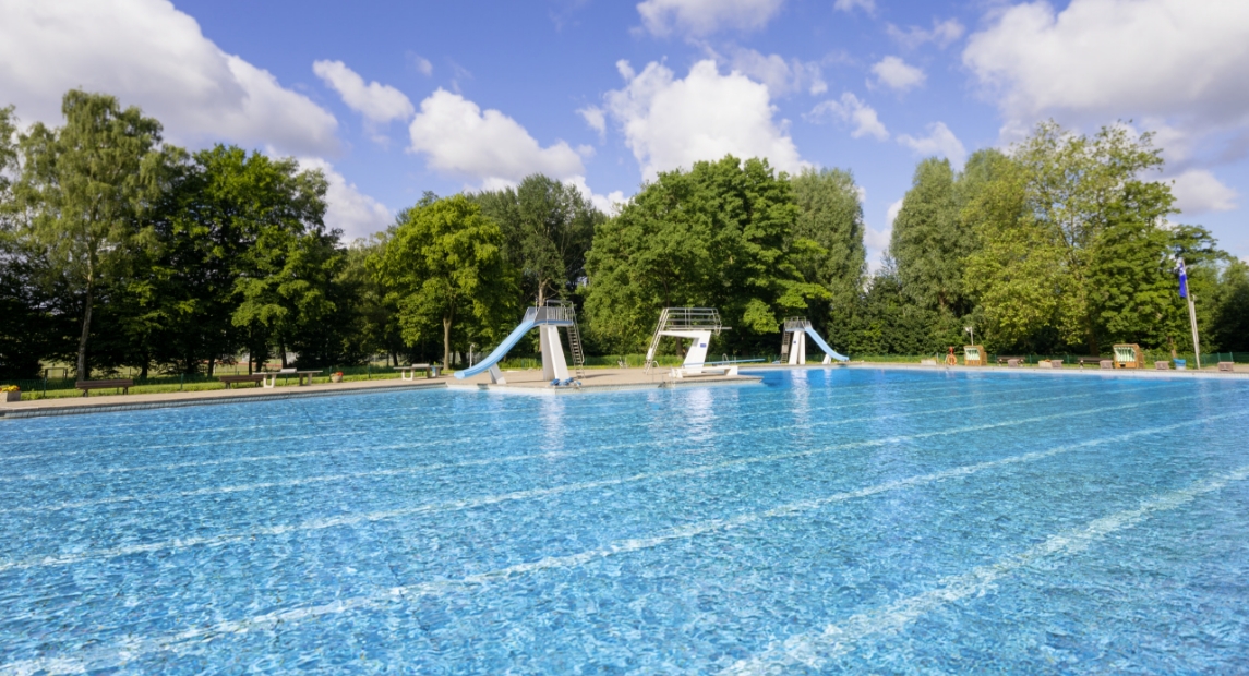 desktop-baeder-lp-bondenwald-galerie-Sommerfreibad
