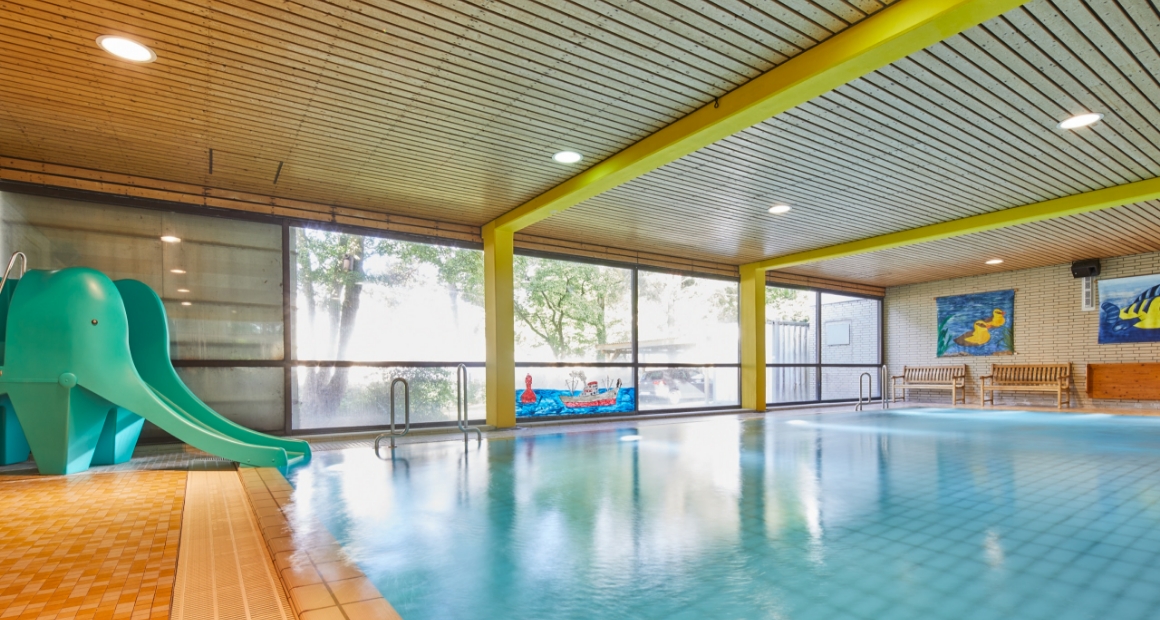 desktop-baeder-lp-elbgaustrasse-galerie-lehrschwimmbecken3