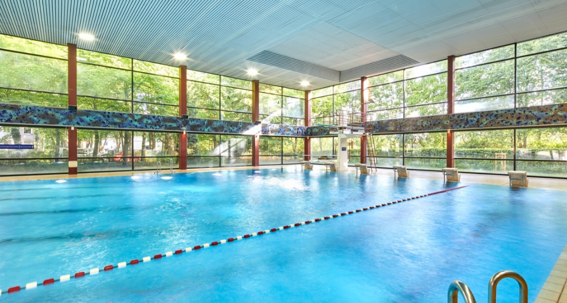 desktop-baeder-lp-elbgaustrasse-galerie-mehrzweckbecken3