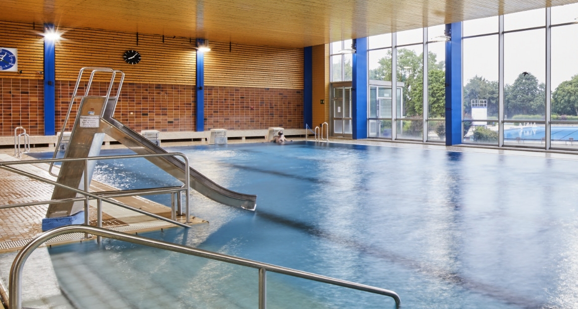 desktop-baeder-lp-finkenwerder-galerie-mehrzweckhalle