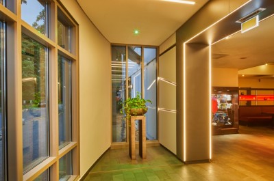 desktop-baeder-lp-blankenese-galerie-eingang