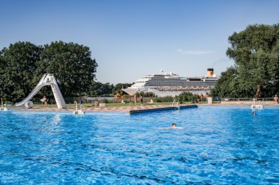 desktop-baeder-lp-freibad-finkenwerder-galerie-mehrzweckbecken