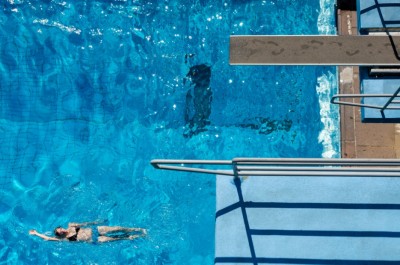 desktop-baeder-lp-kaifubad-galerie-sprungtürme-freibad