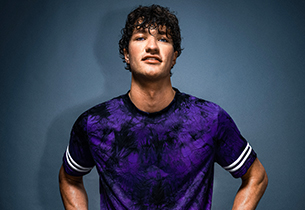 Sportler nach dem Training im Fitnessstudio